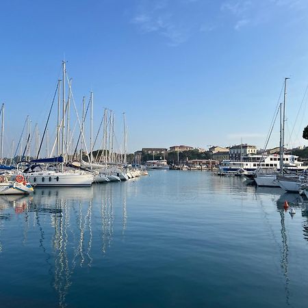 Attico In Piazza Matteotti Desenzano del Garda Exterior foto